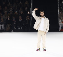 Simon Porte Jacquemus