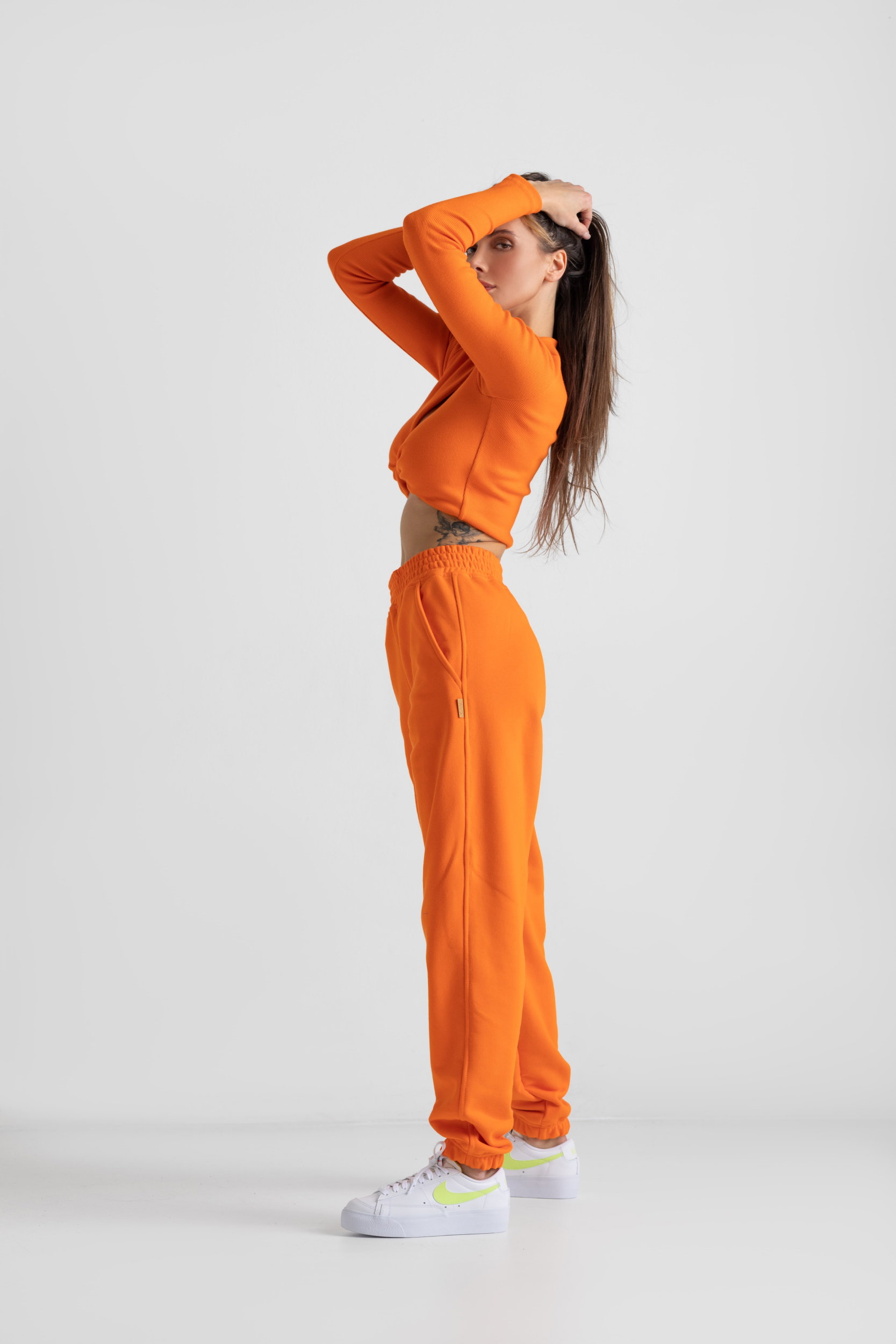 Chiara Wear na wiosnę 2022: Orange is the new black