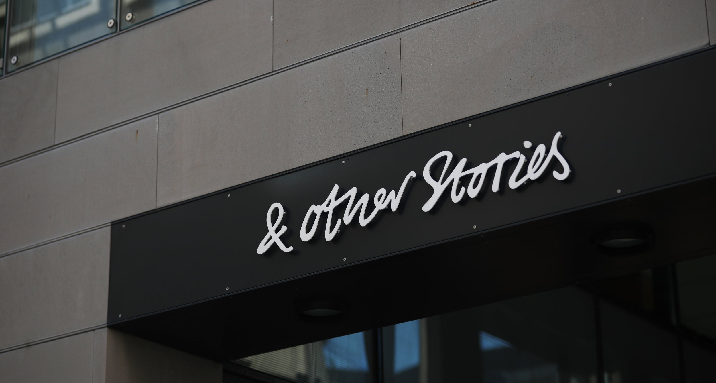 &Other Stories Store