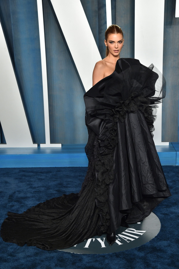kendall-janner-vanity-fair-oscar-afterparty-eb4b7af