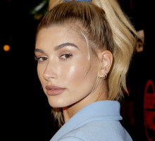 Hailey Bieber