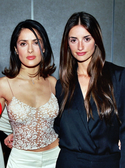 salma-hayek-i-penelope-cruz-5ec556e