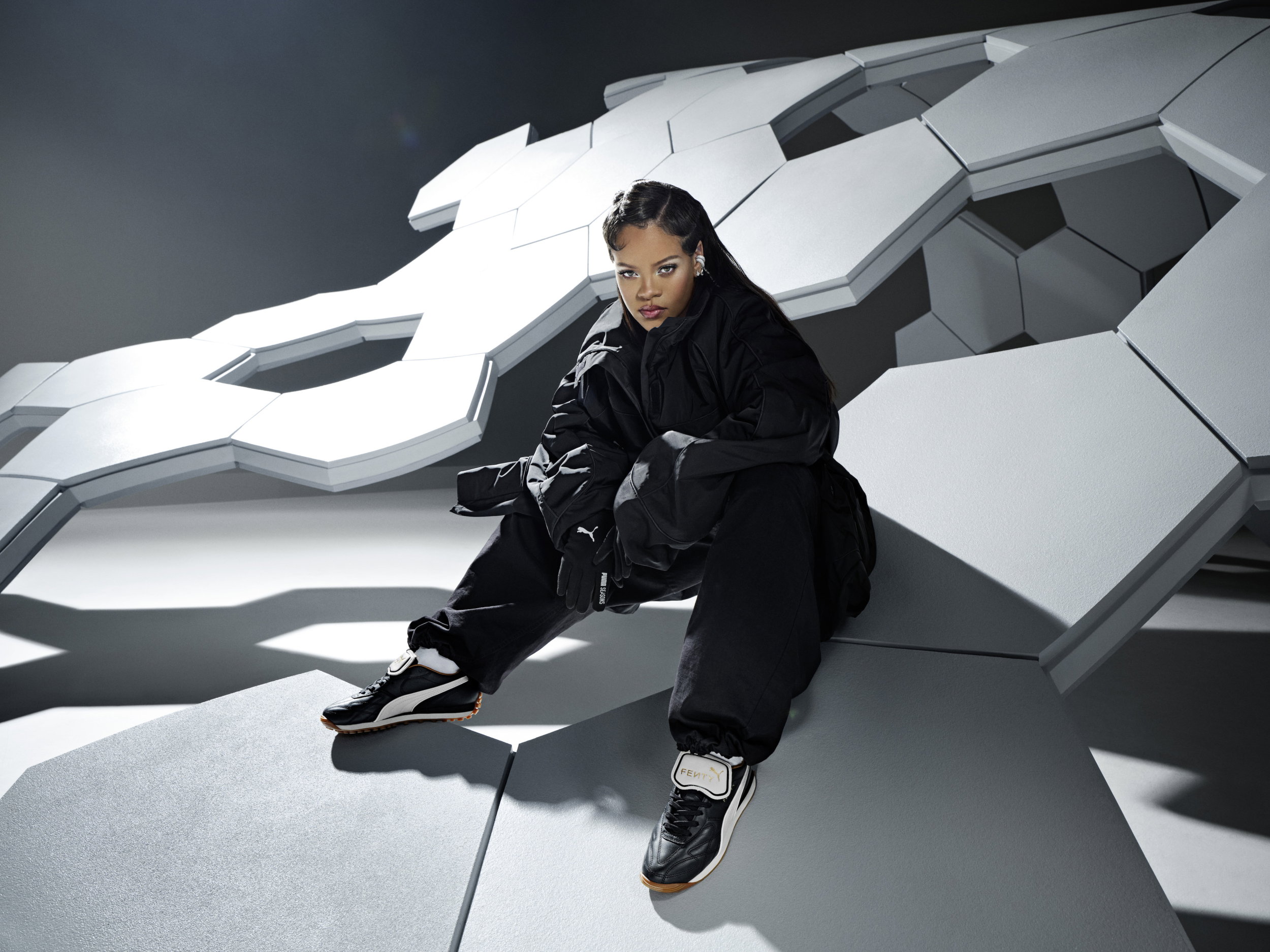 WRACA FENTY X PUMA: RIHANNA