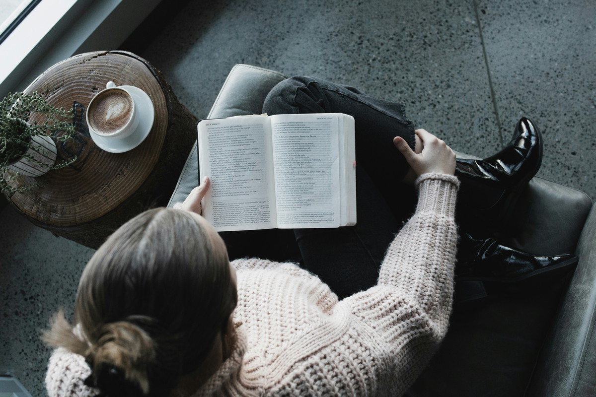 Alexandra Fuller - Unsplash