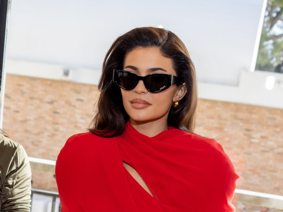 Kylie Jenner i jej córka Stormi po raz kolejny kradną show w dopasowanych stylizacjach