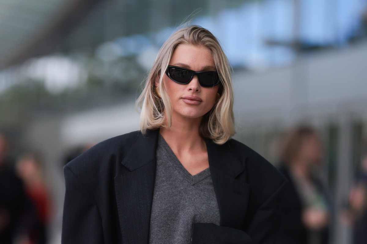 Modna fryzura na lato 2024: Dad bob to odświeżające cięcie, jakiego jeszcze nie było. Nowa wersja kultowej fryzury już skradła serce Hailey Bieber