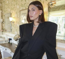 Hailey Bieber