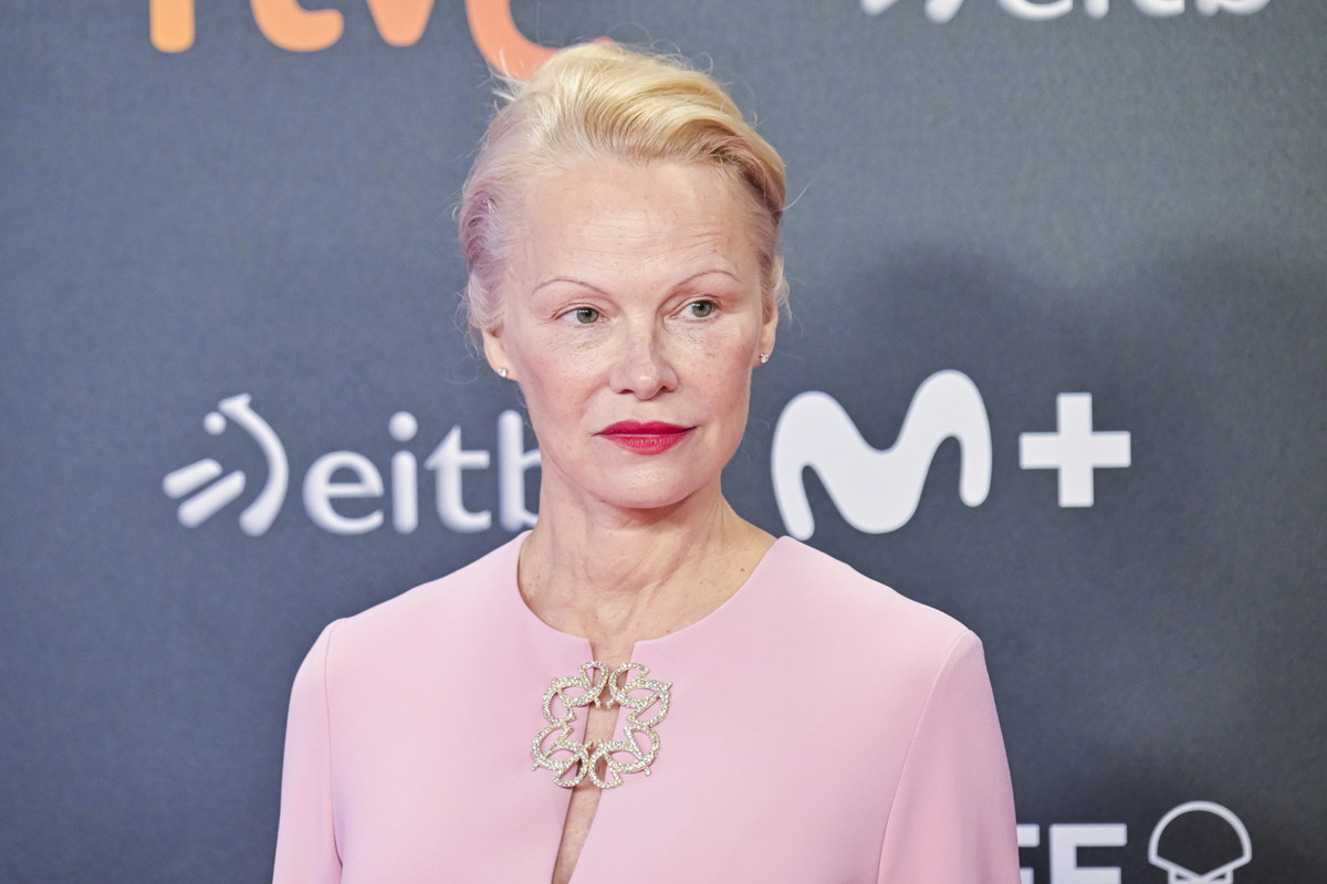 Pamela Anderson w nowej, odświeżonej fryzurze