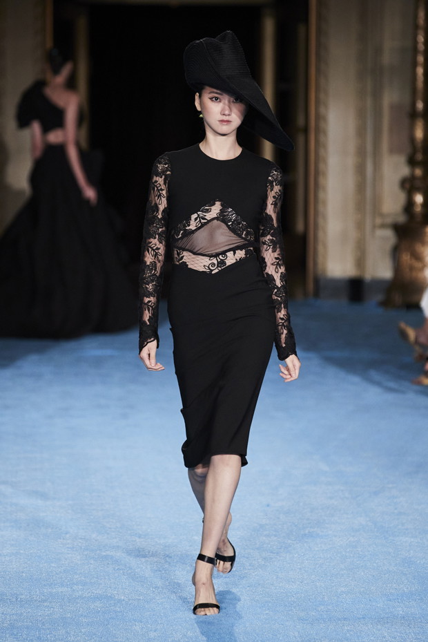 Christian Siriano wiosna-lato 2022