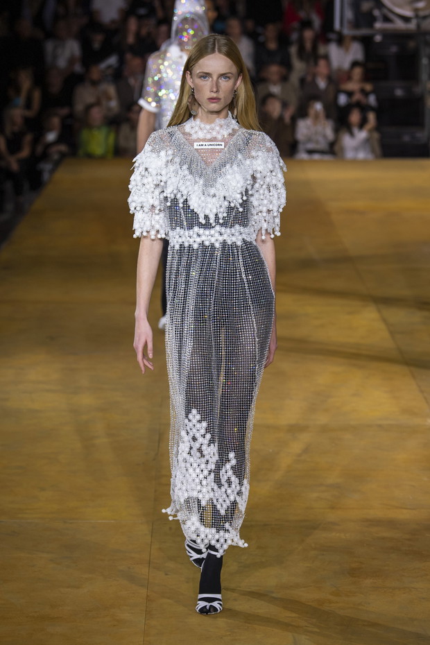 Pokaz Burberry SS20