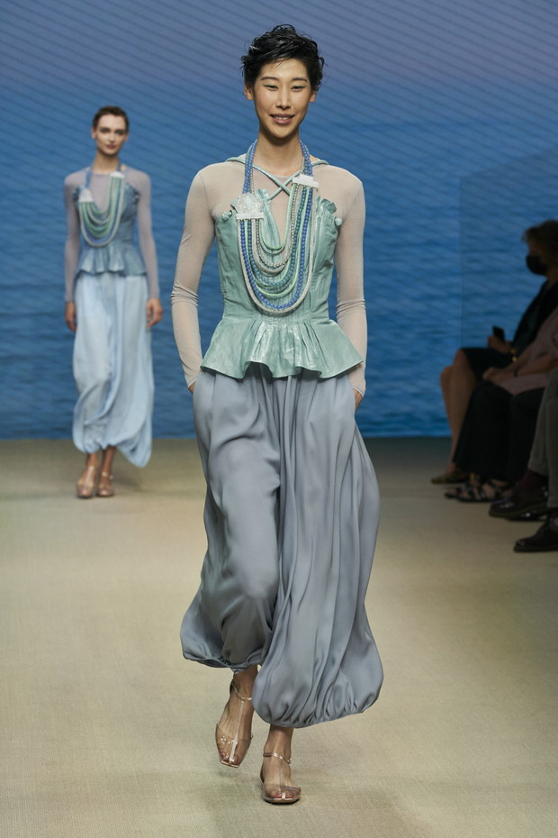 Giorgio Armani wiosna-lato 2022