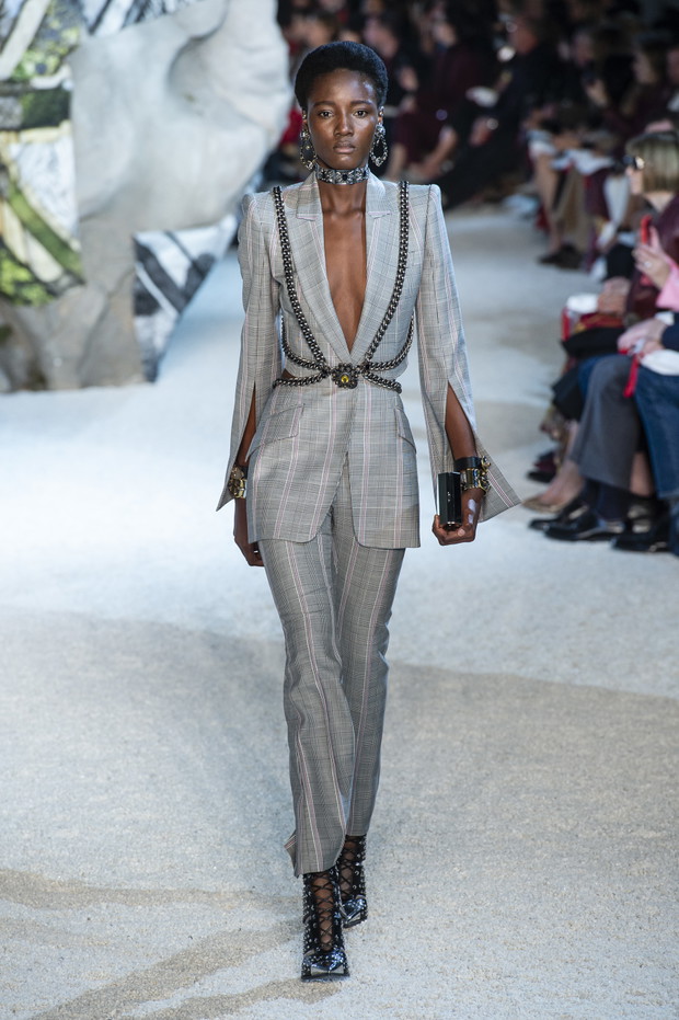 Pokaz Alexander McQueen SS19