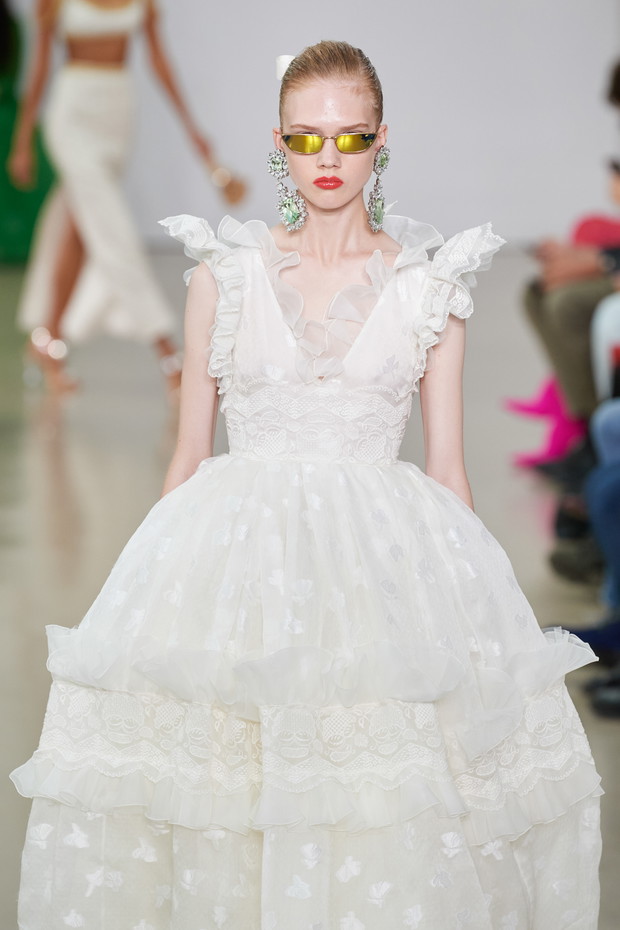 Giambattista Valli wiosna-lato 2022