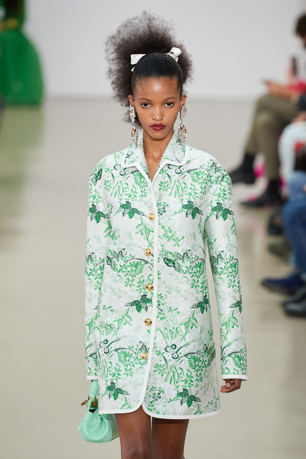 Giambattista Valli wiosna-lato 2022