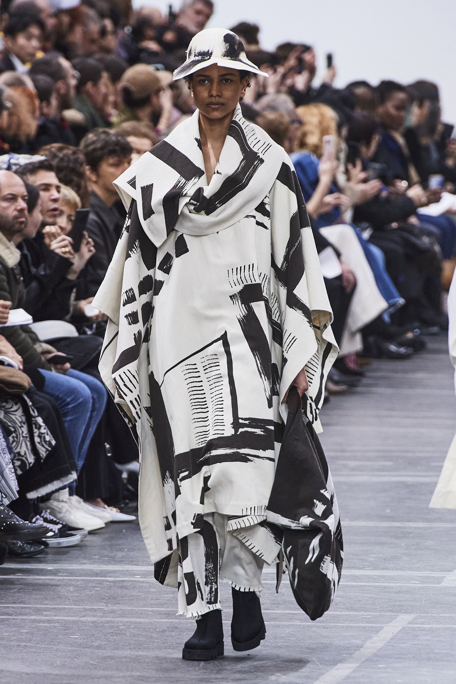 Issey Miyake jesień-zima 2020/2021