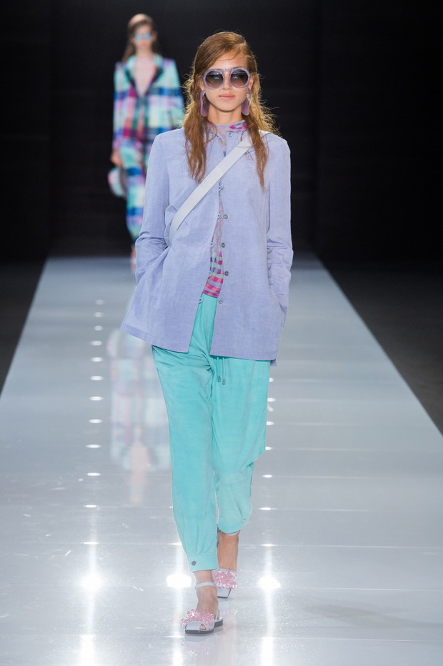 Pokaz Emporio Armani SS18