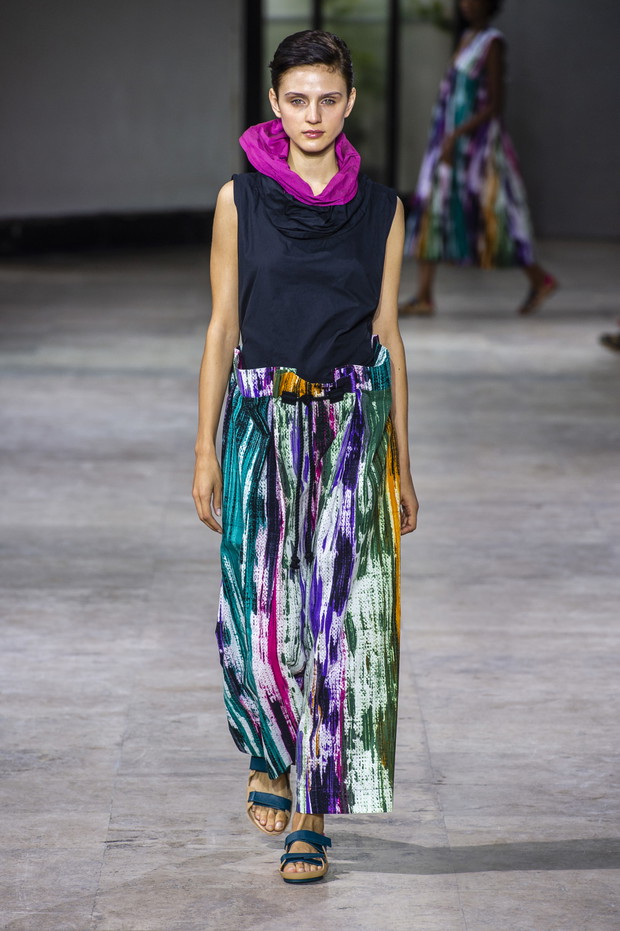 Pokaz Issey Miyake SS19