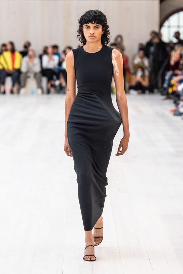 Loewe wiosna-lato 2022