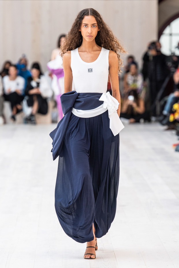 Loewe wiosna-lato 2022