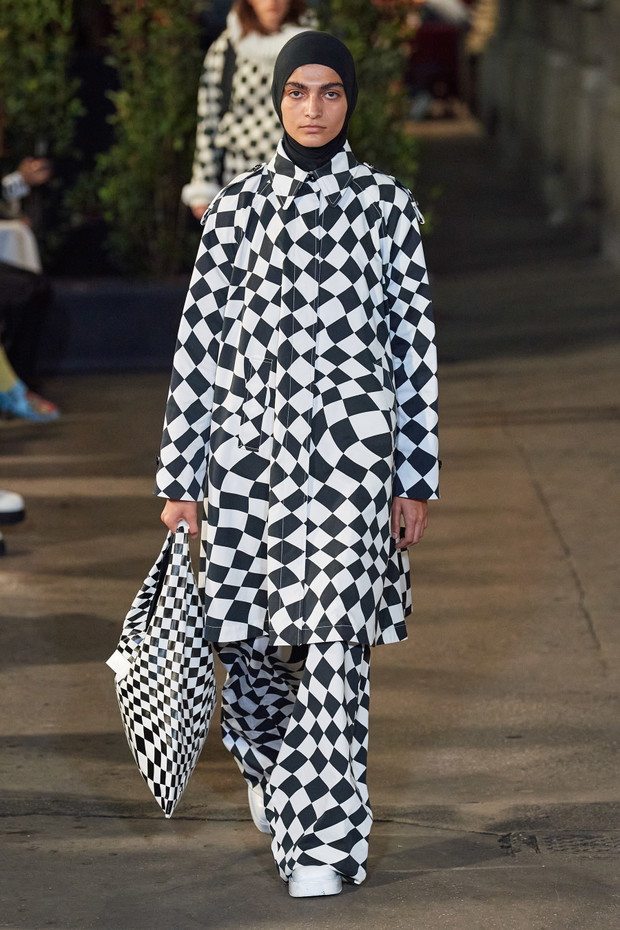 MM6 Maison Margiela wiosna-lato 2022