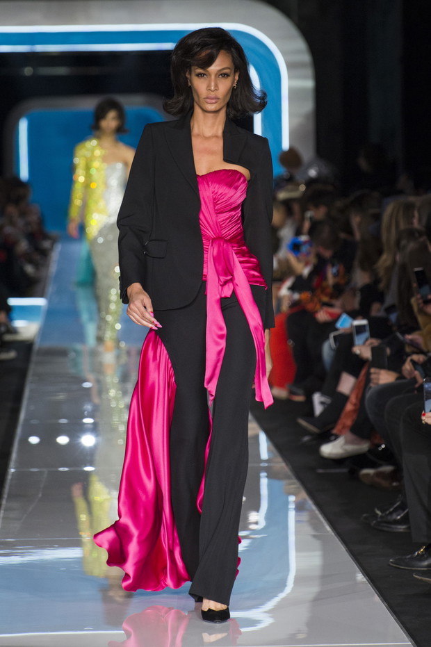 Pokaz Moschino jesień-zima 2018/2019