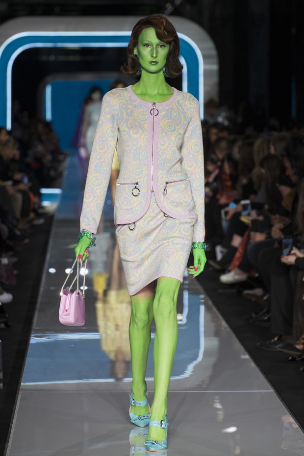Pokaz Moschino jesień-zima 2018/2019