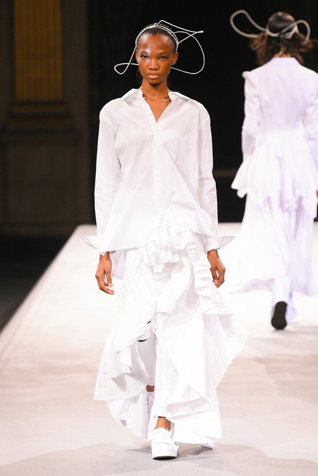 Yohji Yamamoto jesień-zima 2022/2023