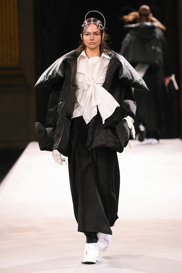 Yohji Yamamoto jesień-zima 2022/2023