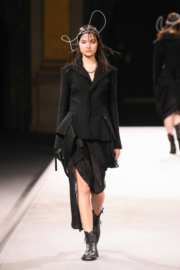 Yohji Yamamoto jesień-zima 2022/2023