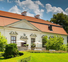 pałac w oborach