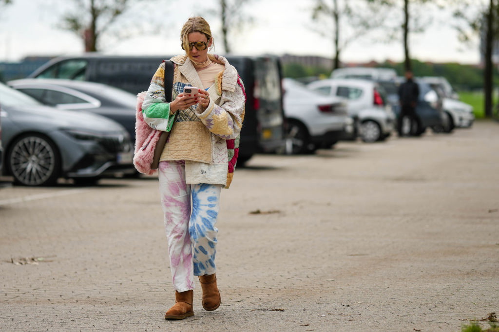farbowanie ubrań tie dye