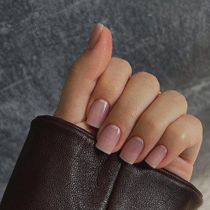 Shellac Manicure to alternatywa dla hybryd