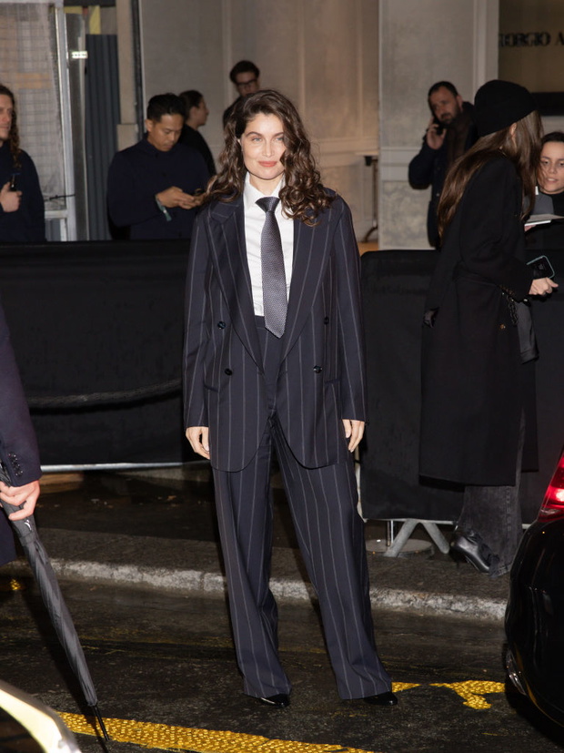 Giorgio Armani Prive: Outside Arrivals - Paris Fashion Week - Haute Couture Spring-Summer 2025