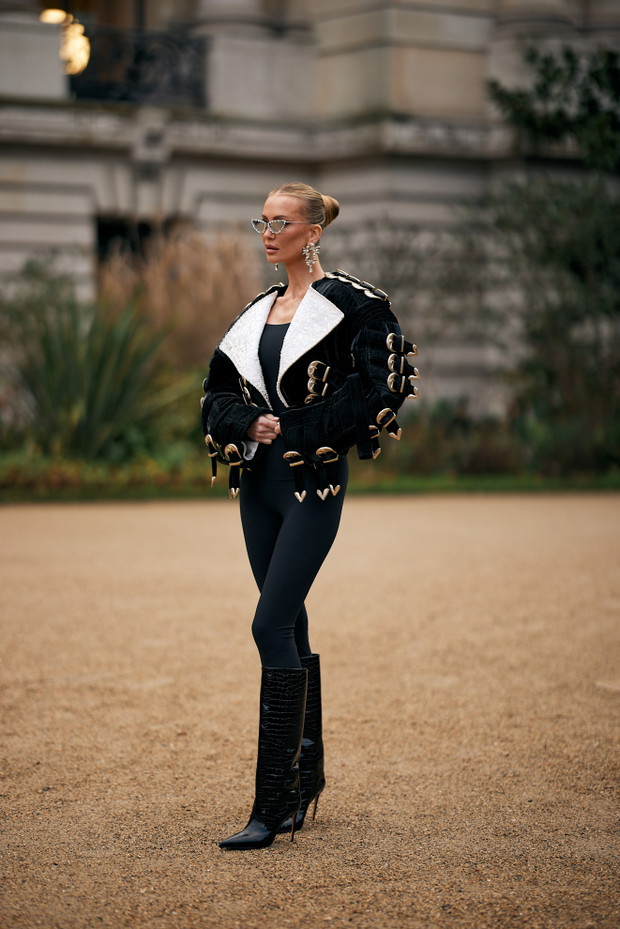 Stylizacje z paryskiego tygodnia mody haute couture wiosna-lato 2025