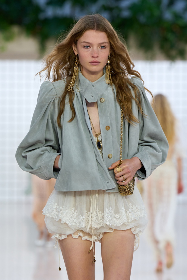 Chloe S25 008a