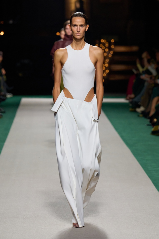 Victoria Beckham S25 016