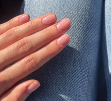 clean girl nails