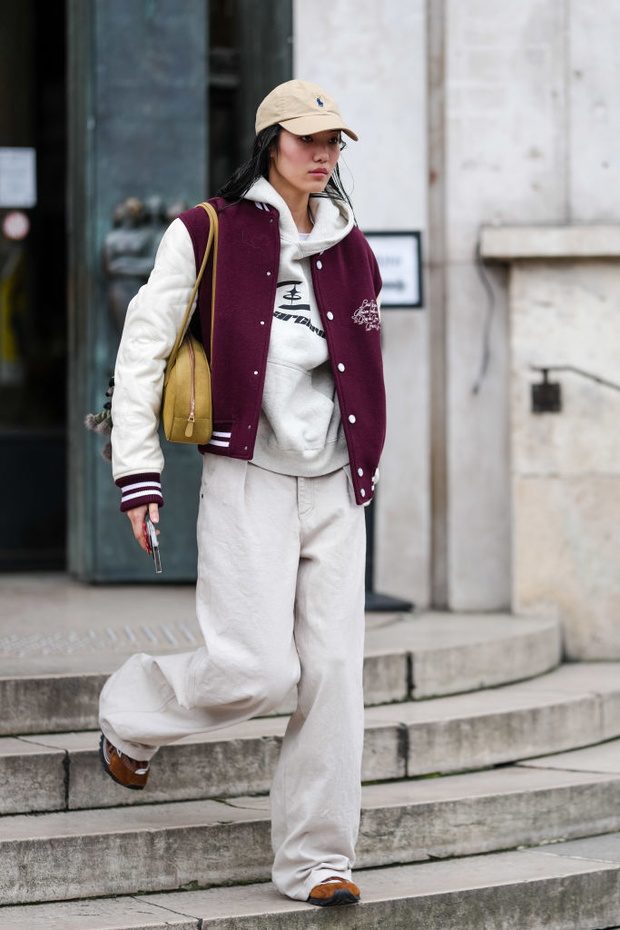 Street Style - Paris Fashion Week -  Menswear Fall Winter 2025/2026 - Day Six