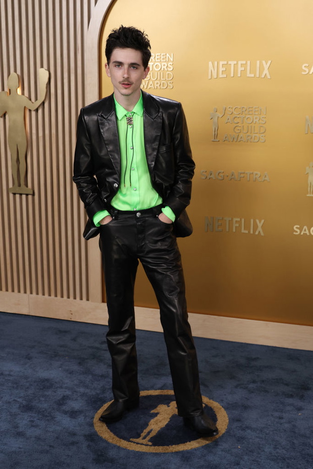 bolo tie
