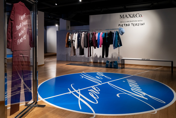 MAX&CO