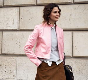 Street Style - Paris Fashion Week - Womenswear Fall/Winter 2025/2026 - Day Nine