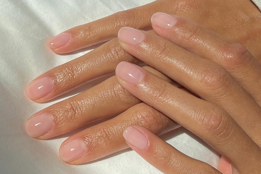 Lakiery z efektem "Clean Nails"