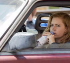 Każdy fan trzymających w napięciu kryminałów powinien obejrzeć ten miniserial z Amy Adams. Jest idealny na weekendowy binge-watching