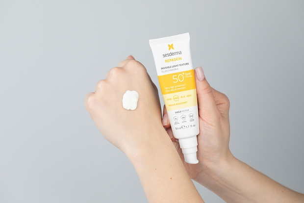 Sesderma Repaskin Fluido Invisible SPF 50+ New