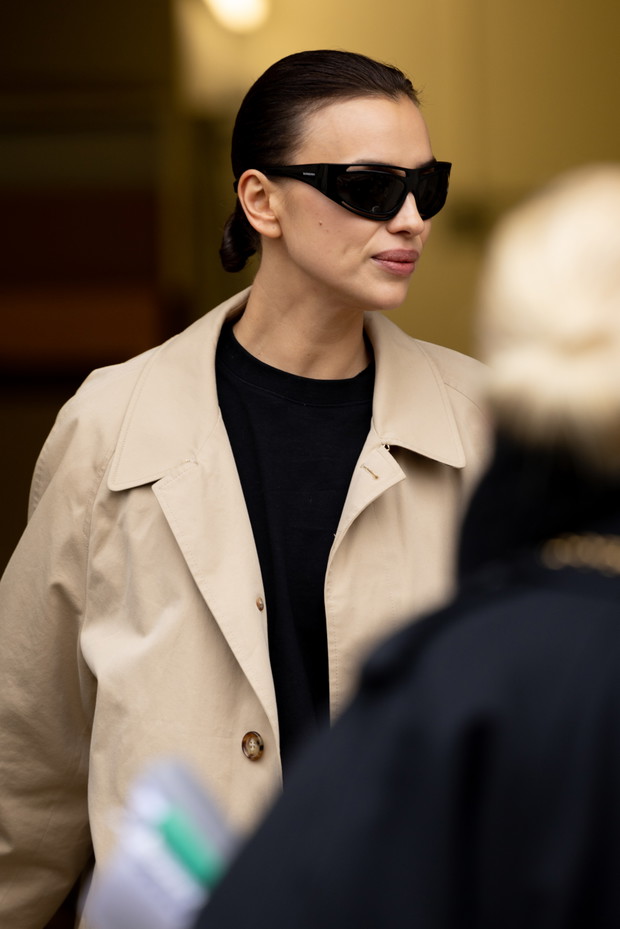 Jak noszą się teraz najbardziej stylowe dziewczyny z branży mody? Przegląd stylizacji z Paris Couture Week street style