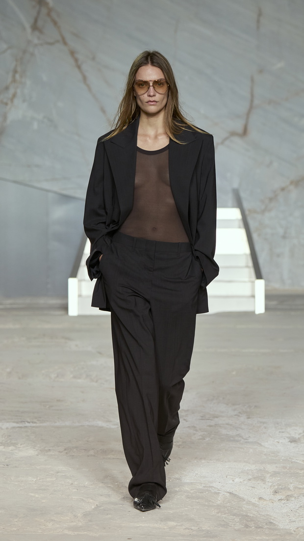 Isidore Montag / Gorunway