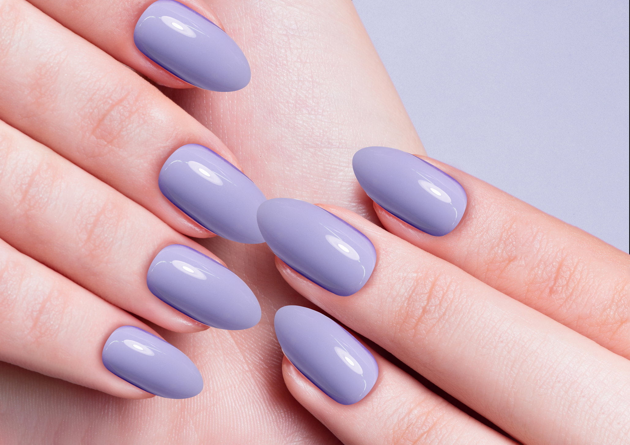 Lila nails