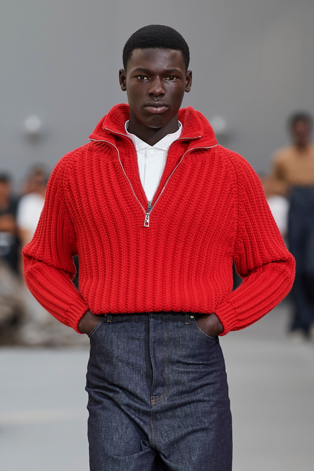 Loewe m S24 037a