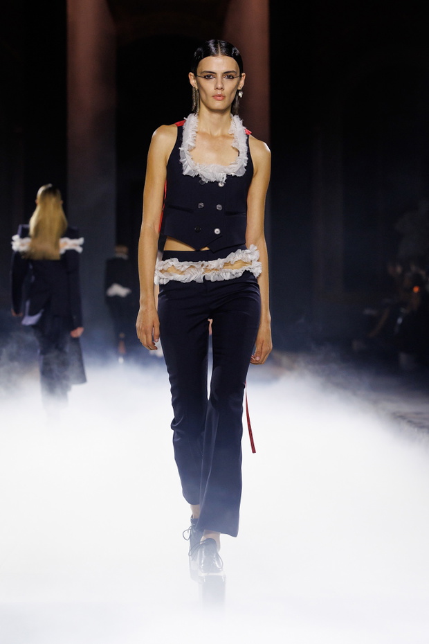 McQueen PO S25 006