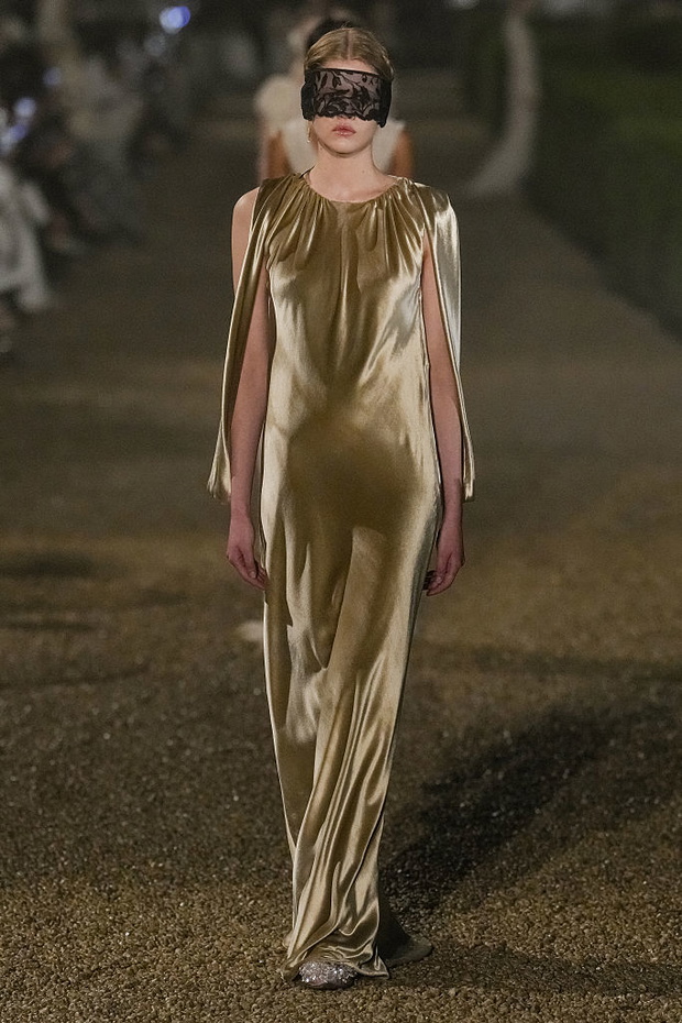 Dior Cruise 2026 Show - Runway